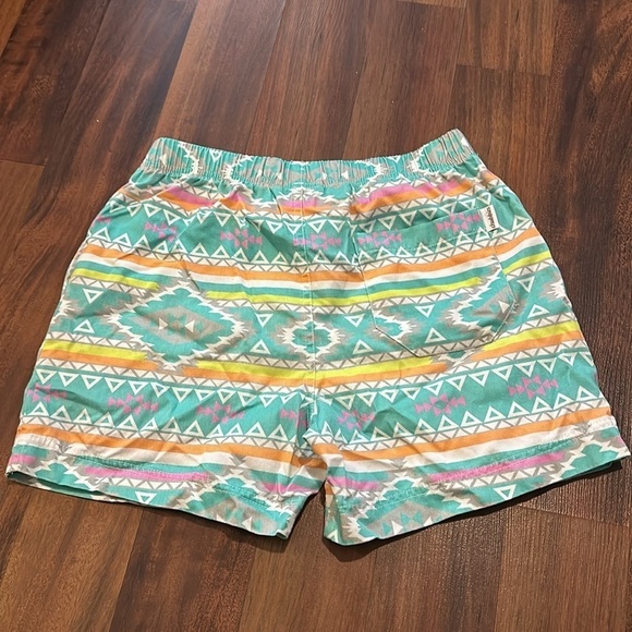 Chubbies Men’s Small Easy Short Aztec Design- Like new condition. 100% cotton - Picture 2 of 10